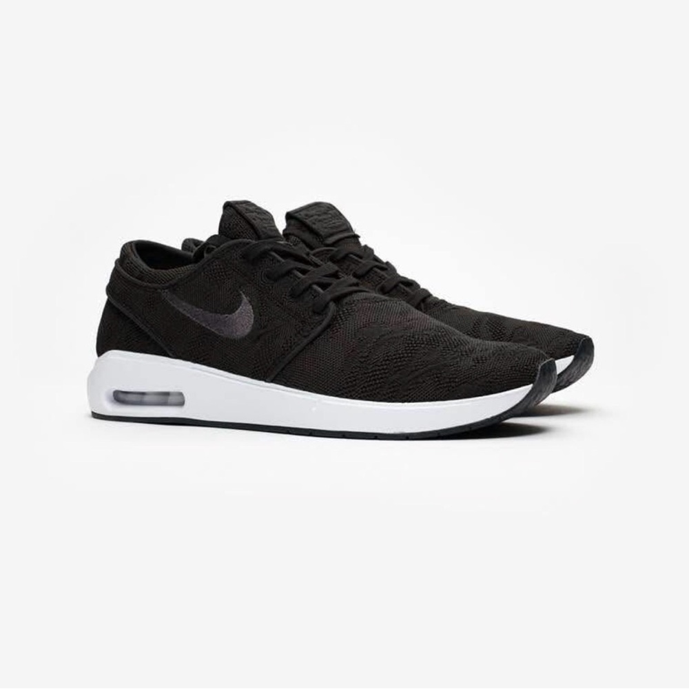 Nike SB Air Max Janoski 2 Sneakers